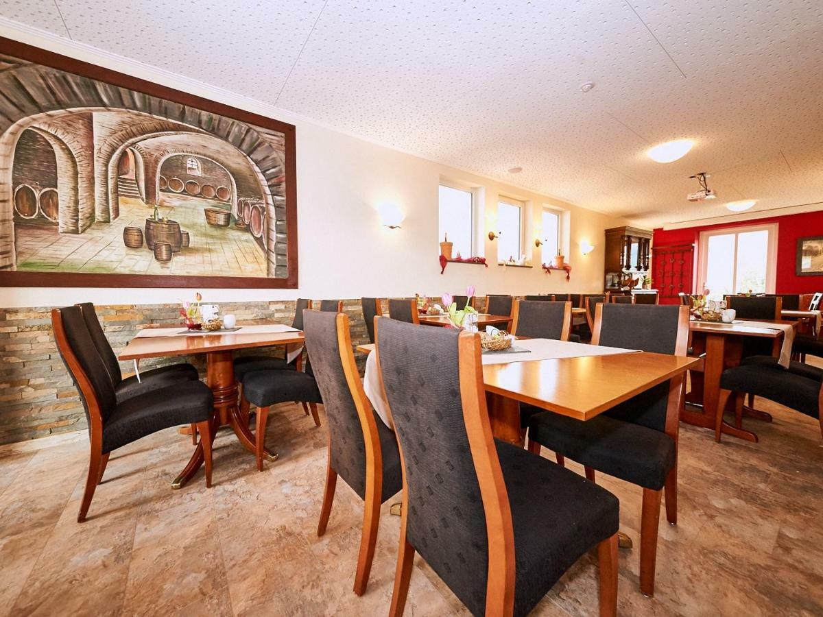 Ferienwohnung-Vinothek Keifer Kinheim Esterno foto